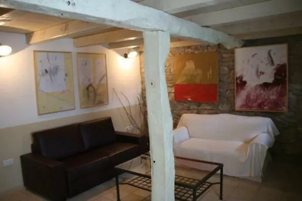 Villa Elena بوزت 0*,